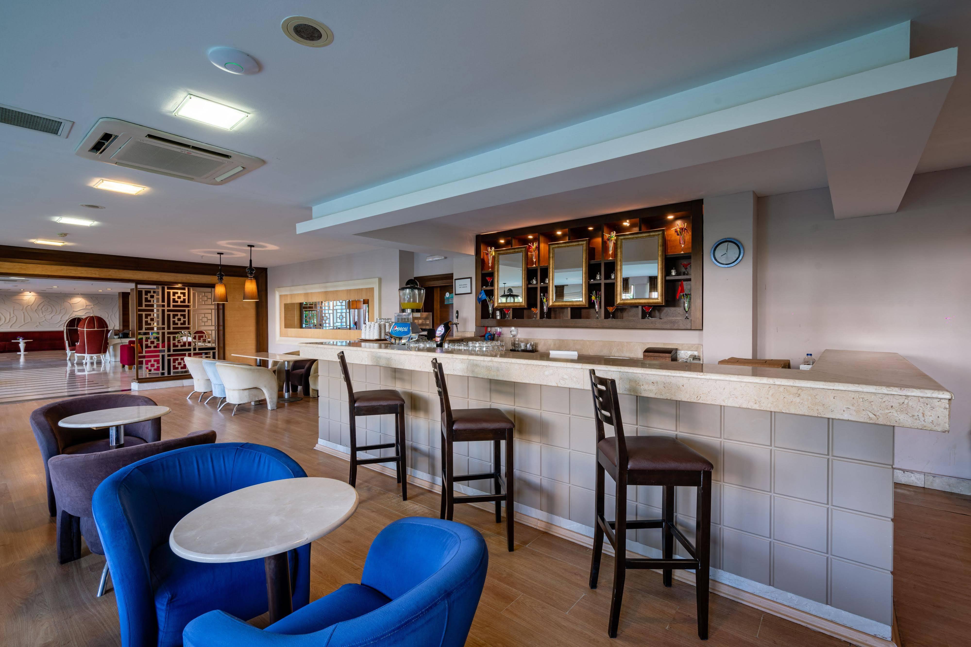 Palmeras Beach Hotel Payallar Bagian luar foto