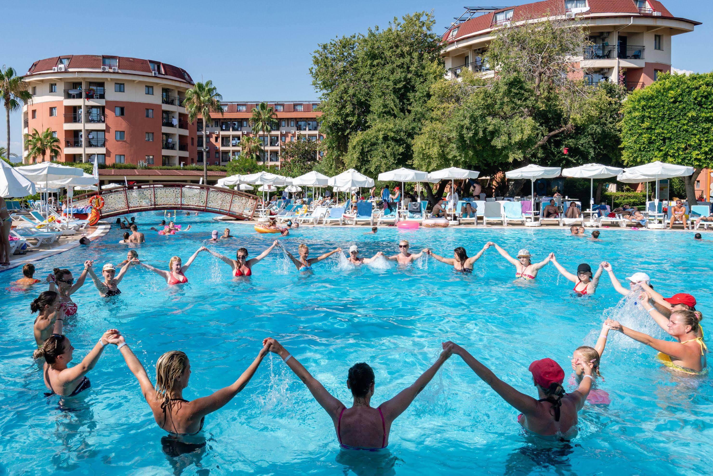 Palmeras Beach Hotel Payallar Bagian luar foto