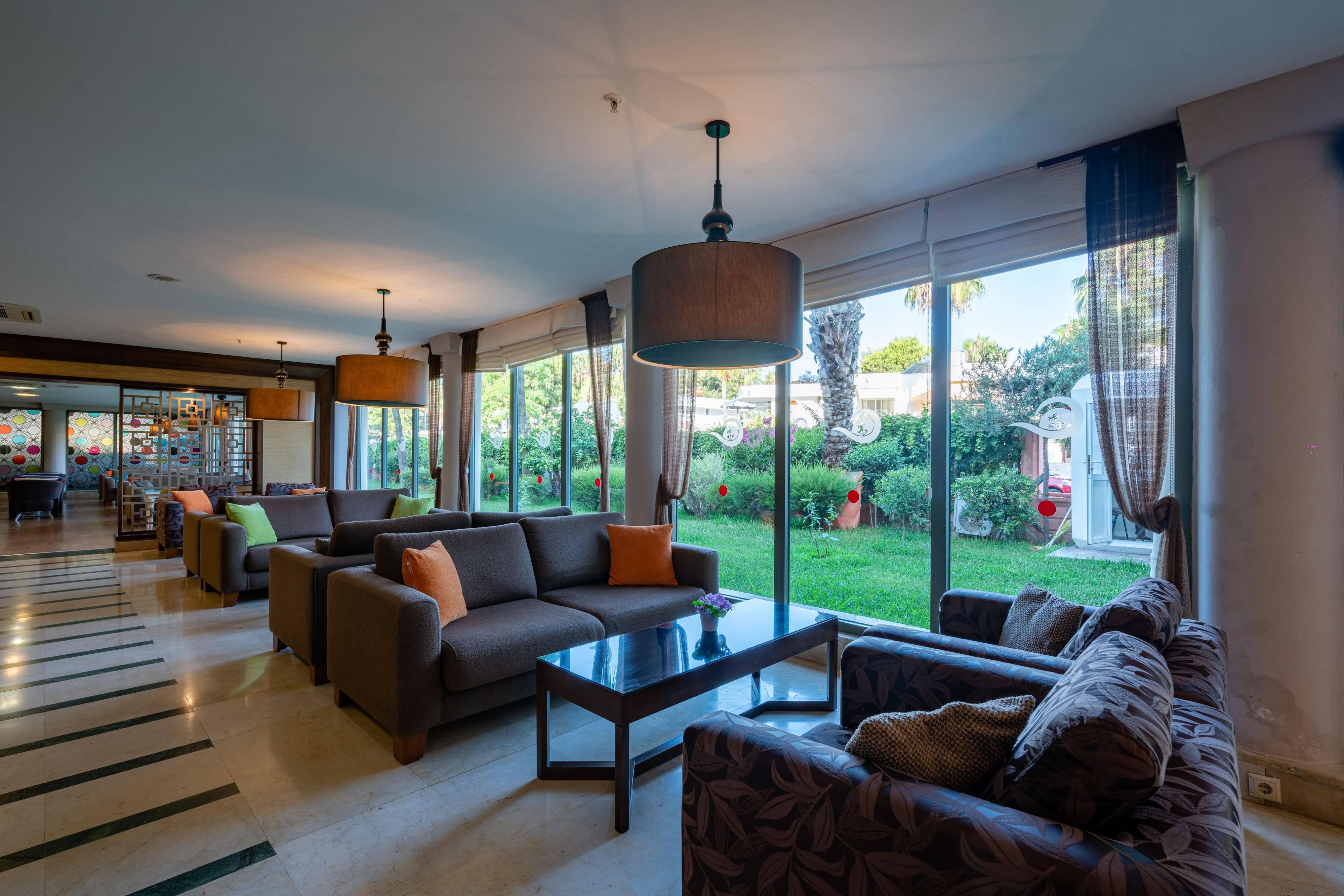 Palmeras Beach Hotel Payallar Bagian luar foto