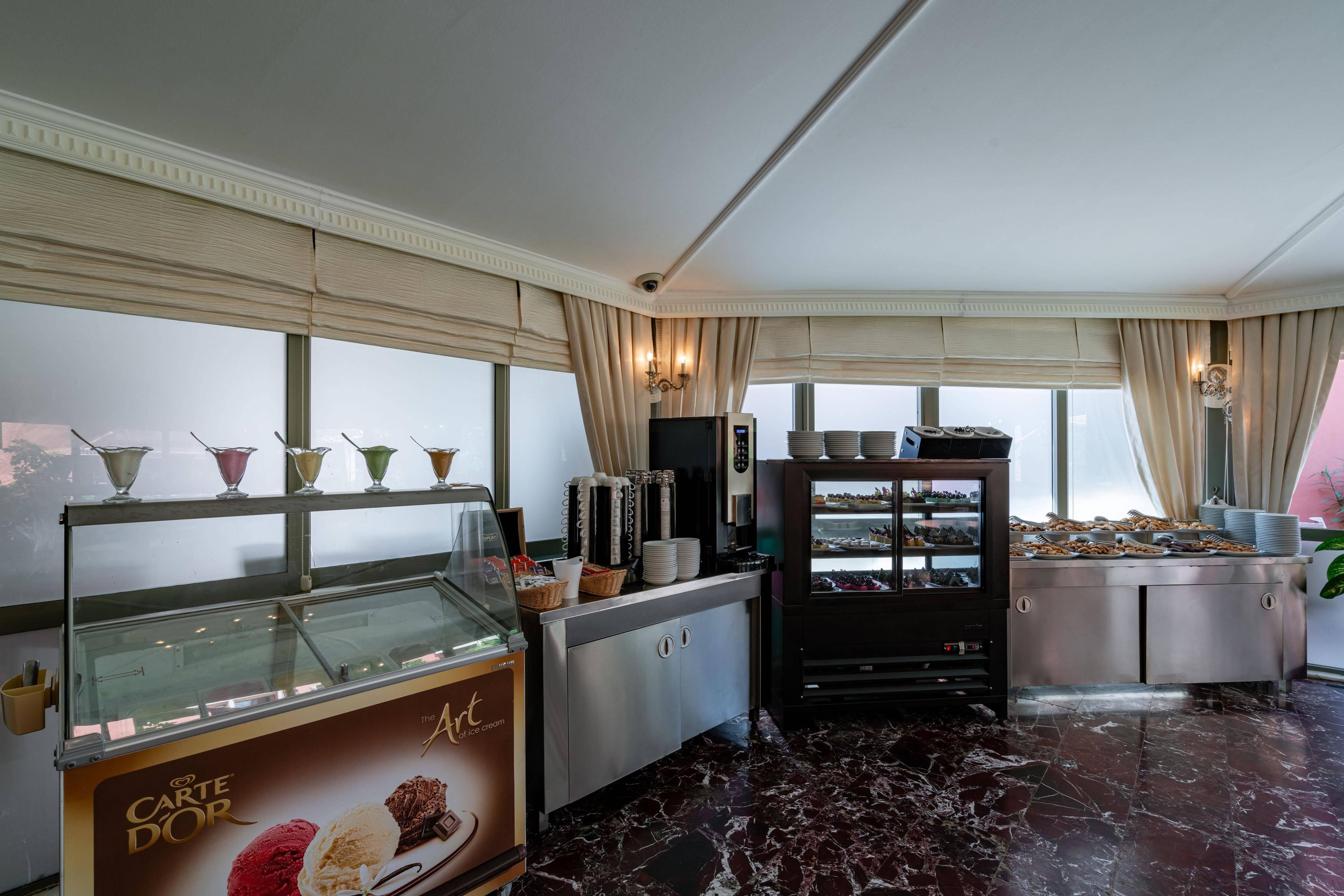 Palmeras Beach Hotel Payallar Bagian luar foto